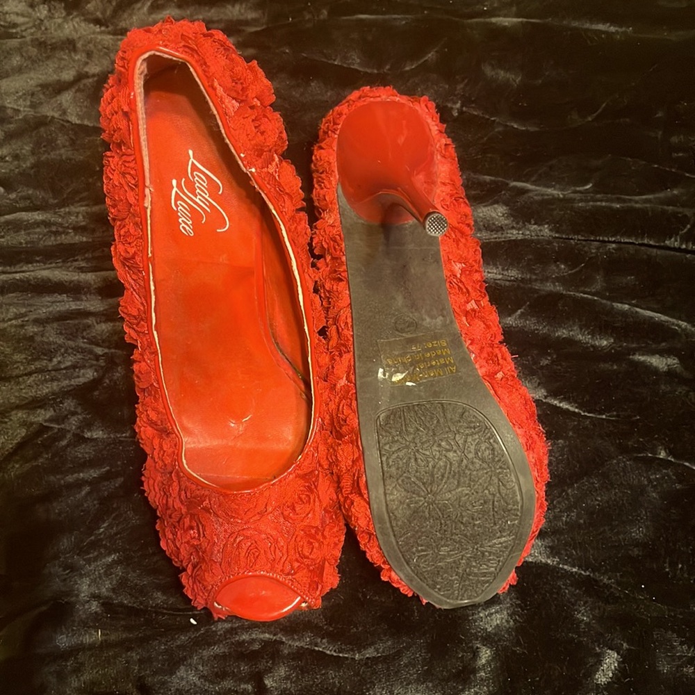 Woman’s Shoes